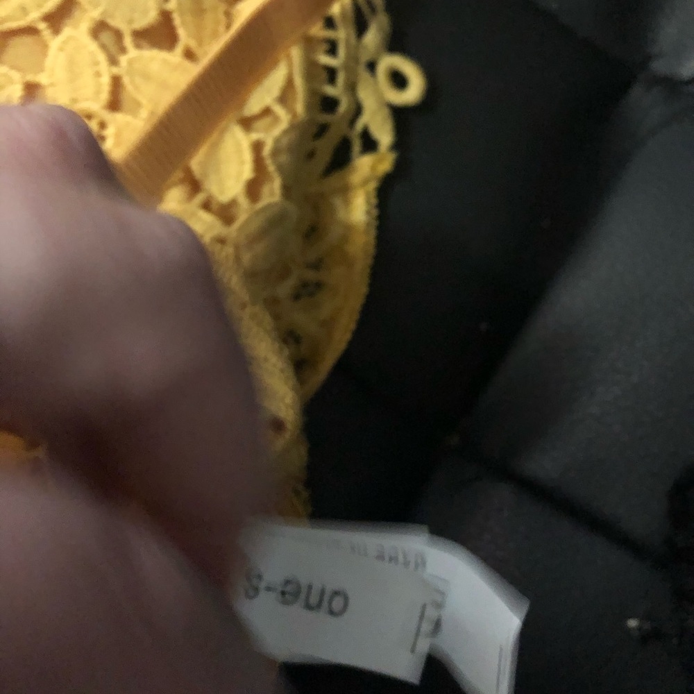 Crocheted top - Picture 5 of 7